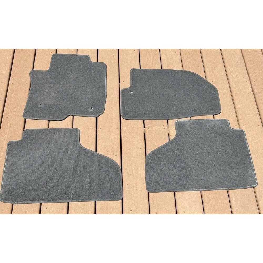 2020 GMC Yukon Denali OEM Replacement Floor Mat Set GM 84449807 Front & 2nd Row